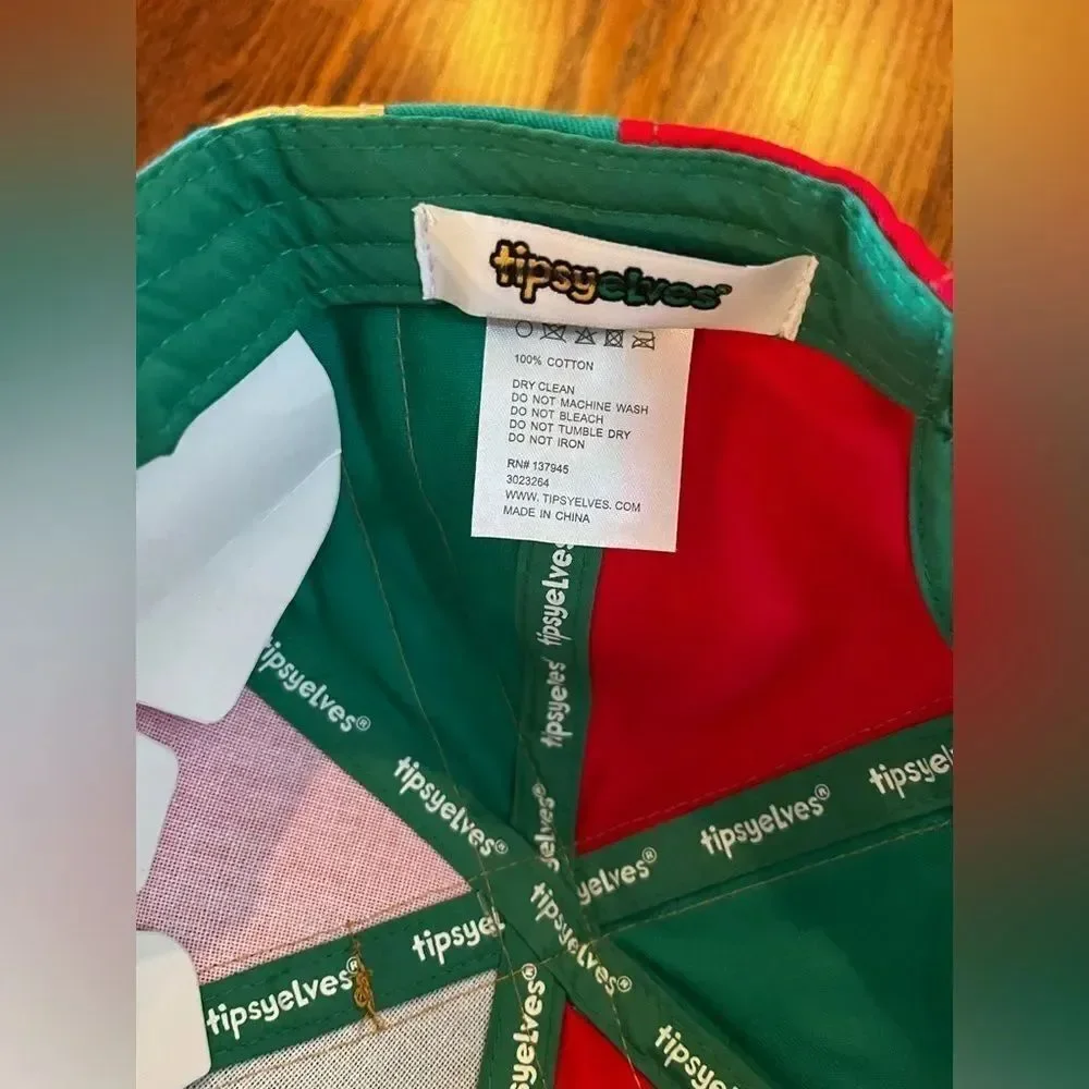 CHRISTMAS PRESENT HAT by Tipsy Elves